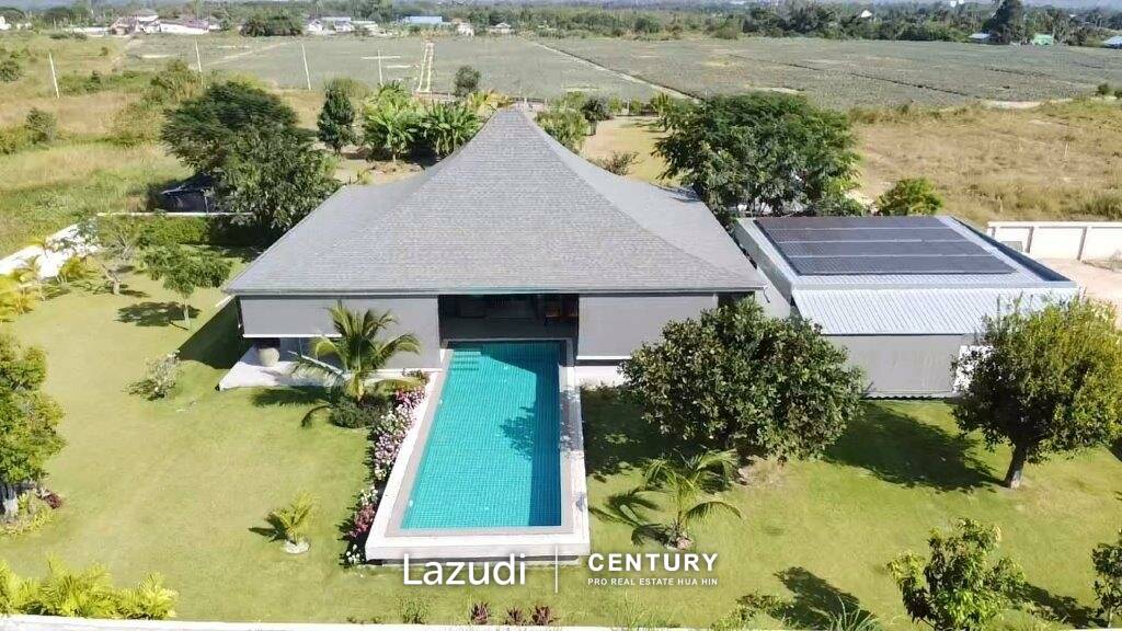 Newly constructed 3 bed pool villa on large land plot near Black Mountain Golf Course