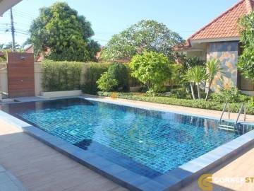 Pattaya Hill 2