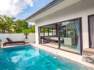 Modern 2 Bedroom Pool Villa Close to Maenam Beach