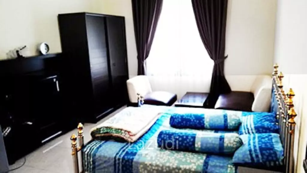 Kost Dekat Tunjungan Plaza, UNAIR, Kampus UWK, BG Junction dan The Central Mall Surabaya