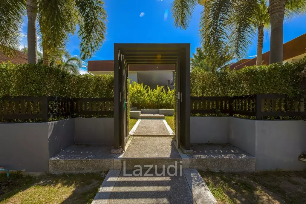 BLACK LOTUS : Quality 3 bed pool villa