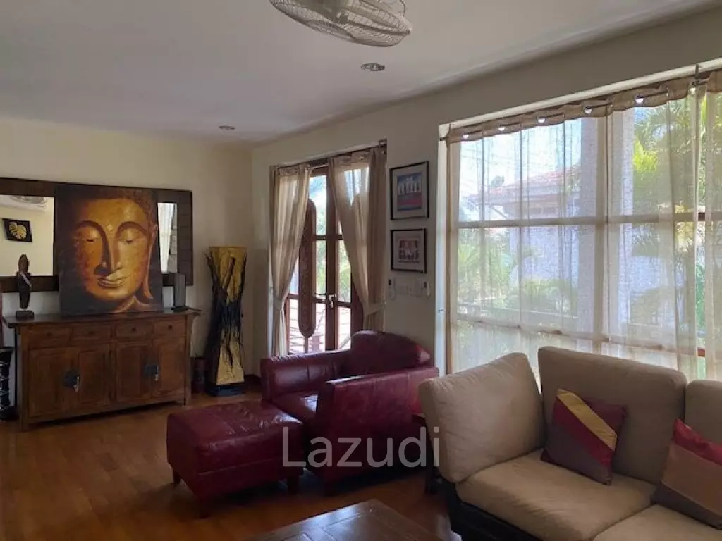 BAAN ROTH : 4 Bed 2 storey Pool Villa near town centre and beaches