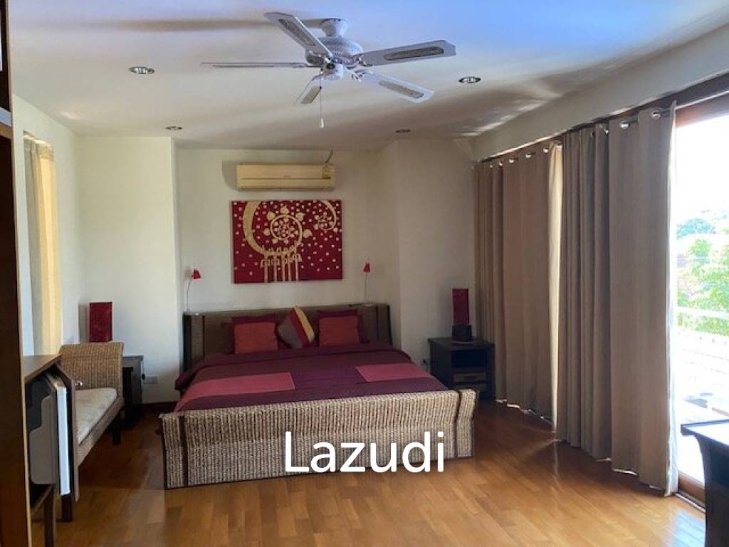 BAAN ROTH : 4 Bed 2 storey Pool Villa near town centre and beaches