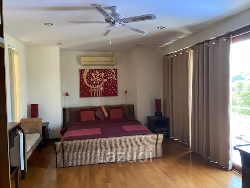 BAAN ROTH : 4 Bed 2 storey Pool Villa near town centre and beaches