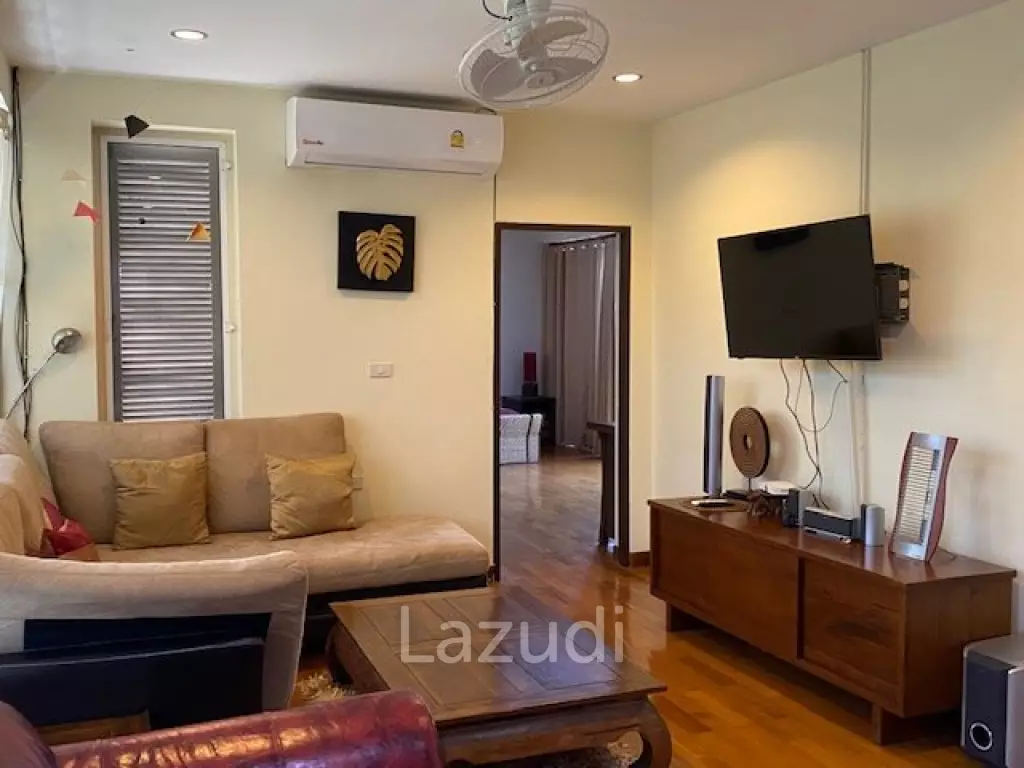 BAAN ROTH : 4 Bed 2 storey Pool Villa near town centre and beaches