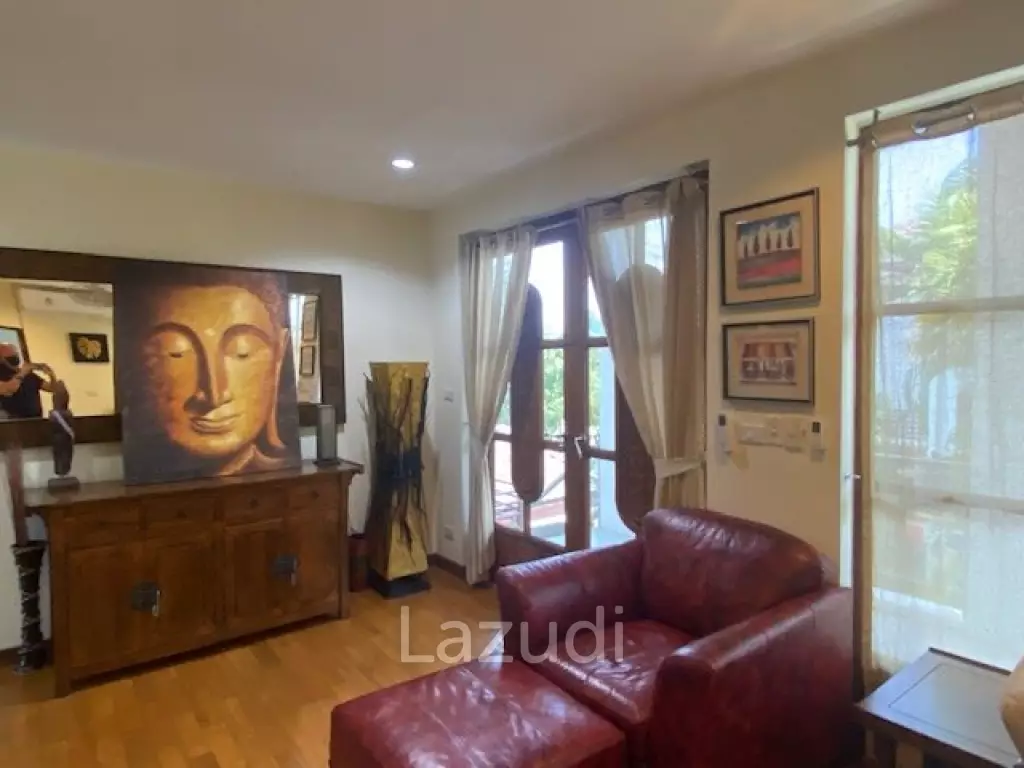 BAAN ROTH : 4 Bed 2 storey Pool Villa near town centre and beaches