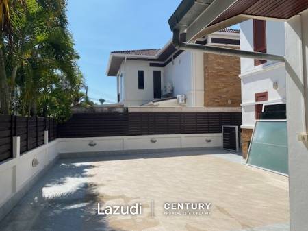 BAAN ROTH : 4 Bed 2 storey Pool Villa near town centre and beaches