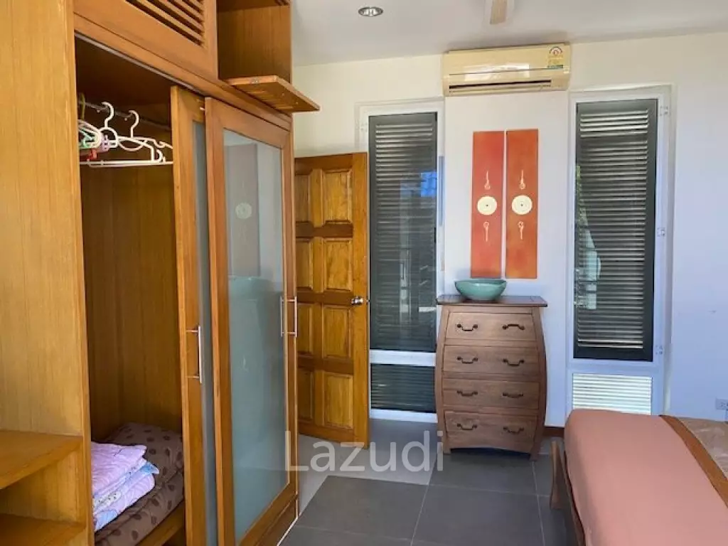 BAAN ROTH : 4 Bed 2 storey Pool Villa near town centre and beaches