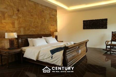 24 Bedrooms Boutique Resort