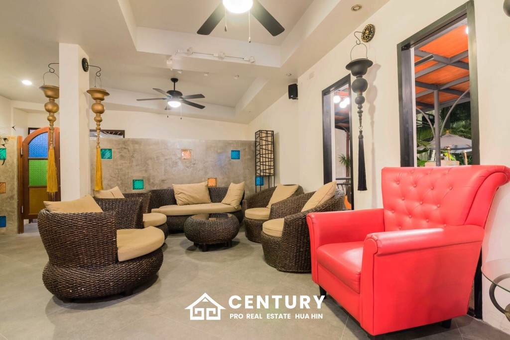 24 Bedrooms Boutique Resort