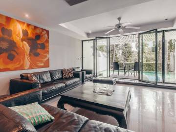 Fairways Villa 2 For Rent at Kathu Country Club Golf