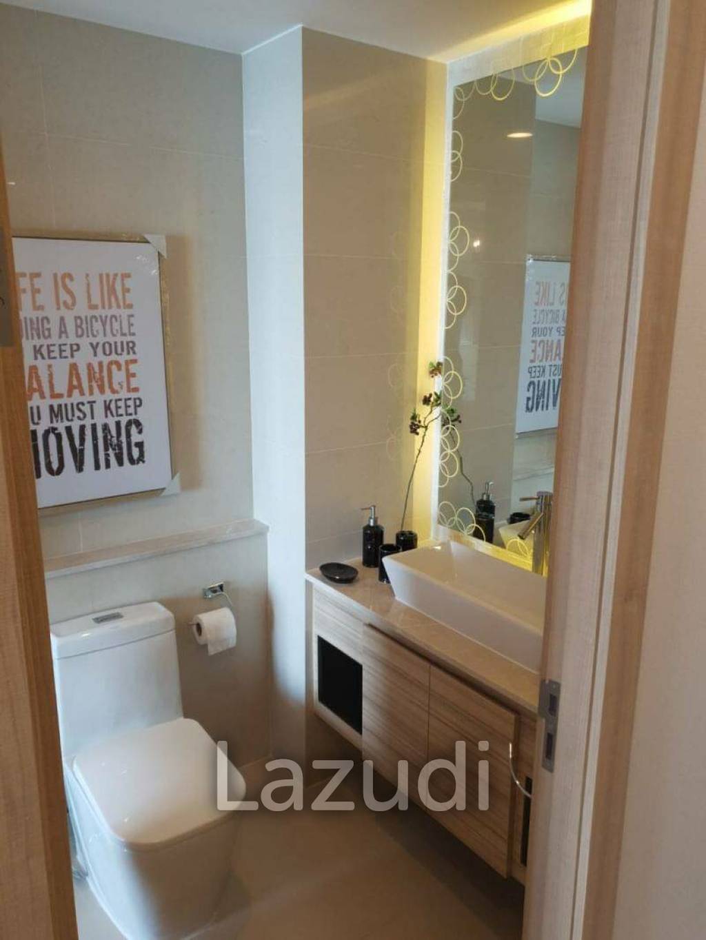 81 Sqm 2 Bed 2 Bath at The Riviera Wongamat Beach