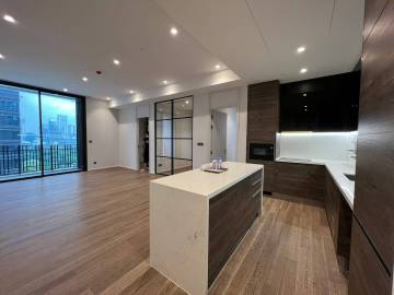 Muniq Langsuan 2 bedroom plus condo for sale