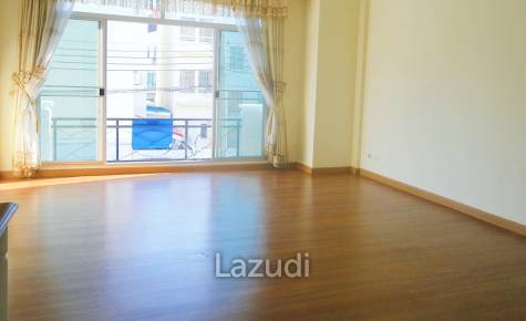 3Bed Townhouse Baan Klang Muang The Royal Monaco