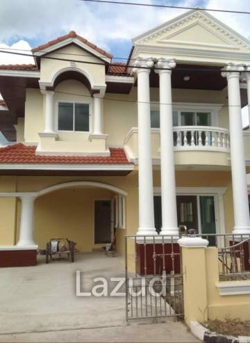 4 Beds Detached House For Sale in Nong Bon