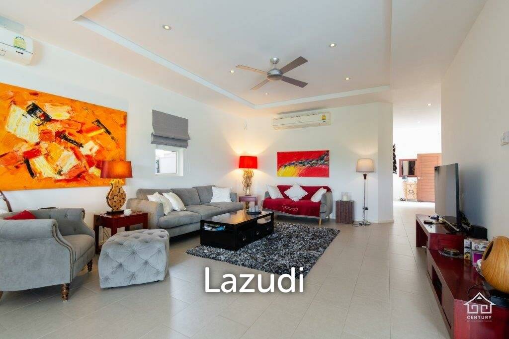 600 Kvm 3 Seng 3 Bad Villa for Salg