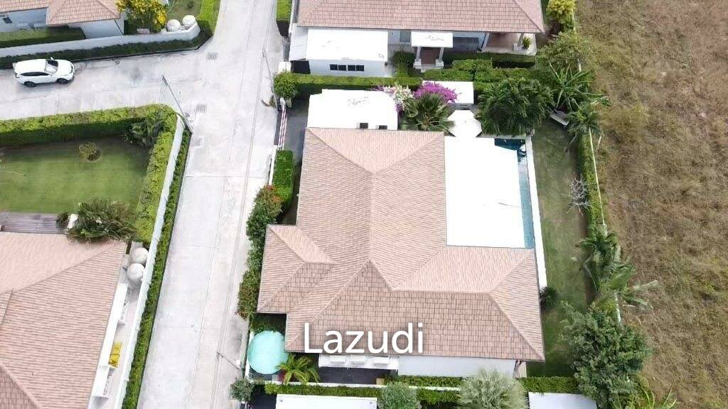 600 Kvm 3 Seng 3 Bad Villa for Salg