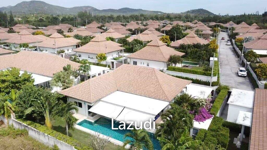 600 Kvm 3 Seng 3 Bad Villa for Salg