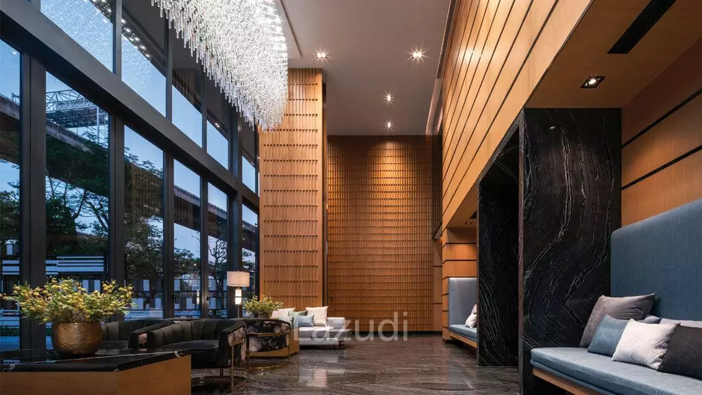 1 Bed 1 Bath 32 SQ.M The BASE Garden Rama 9