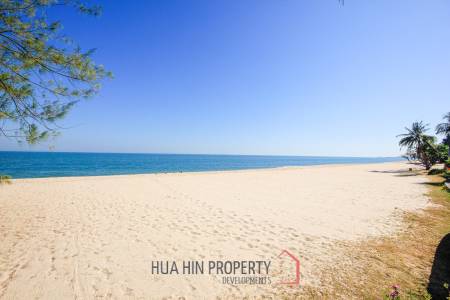 Direct Pool Access - Stunning 2 Bed 2 Bath at Baan Ploen Talay