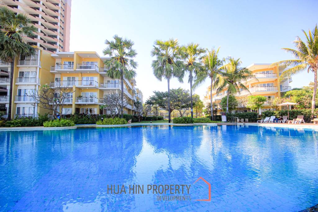 Direct Pool Access - Stunning 2 Bed 2 Bath at Baan Ploen Talay