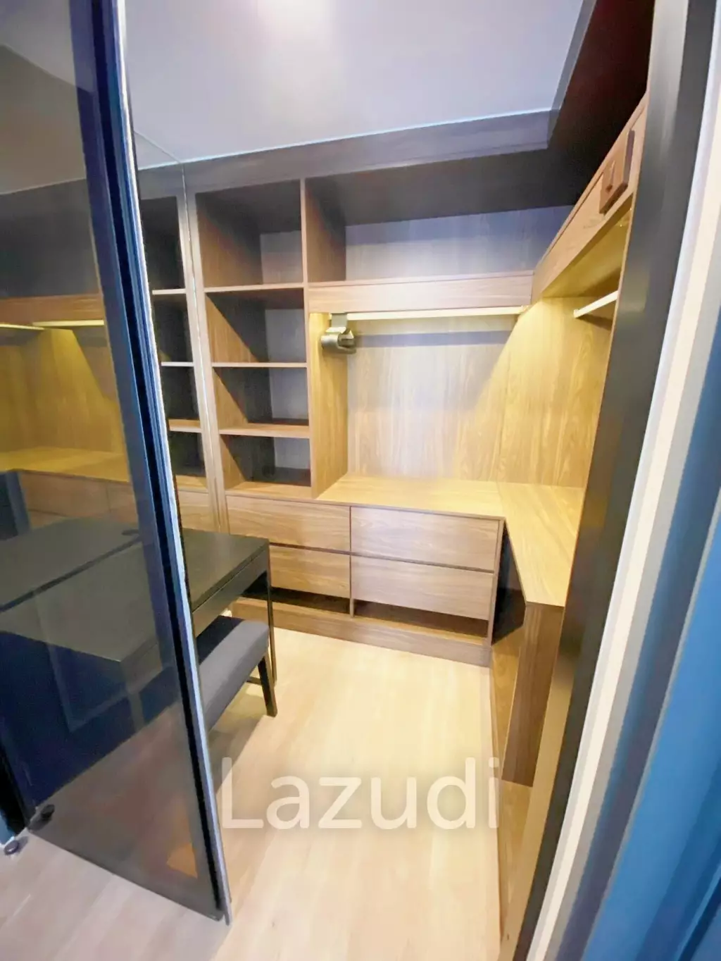 2 Bed 90 SQ.M Noble Above Wireless-Ruamrudee