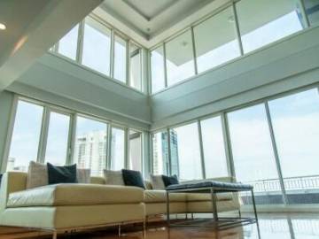 4 bedroom penthouse for sale with tenant at Baan Siri 24