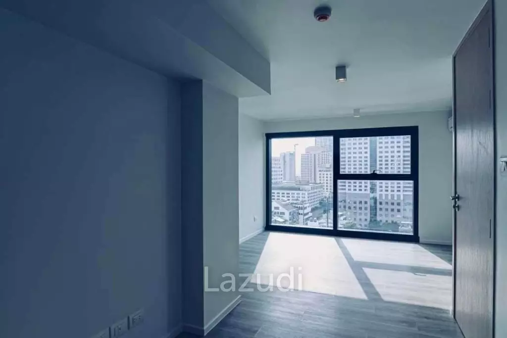 78 SQ.M  2 Bed 2 Bath at The Lofts Silom