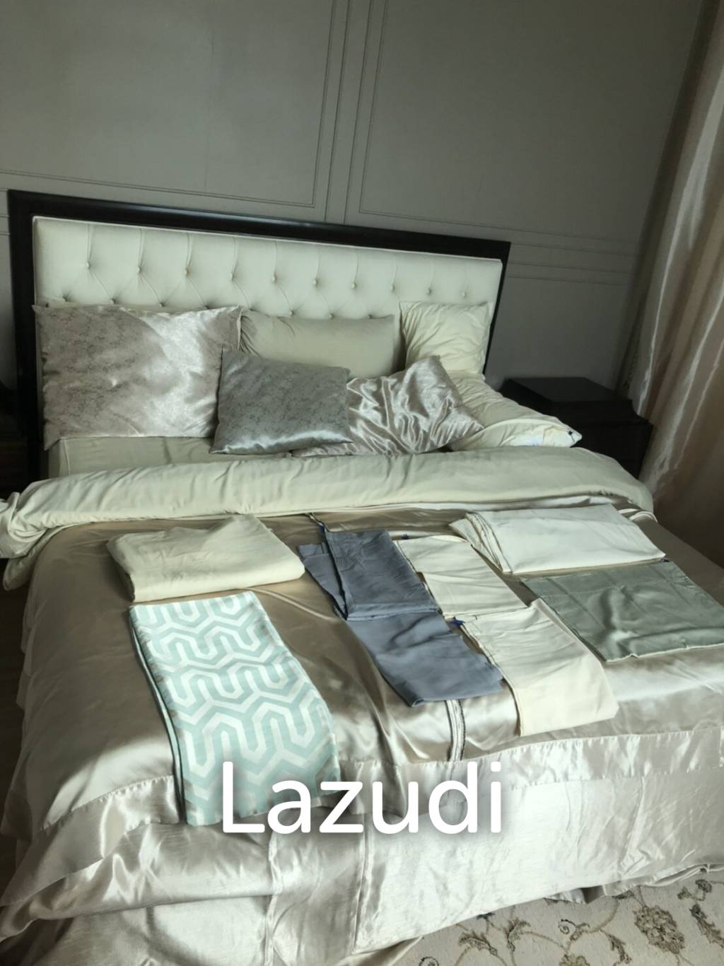 3 brs beachfront condo for sale