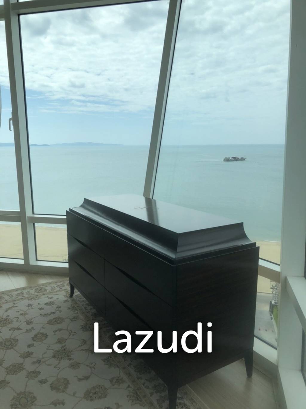 3 brs beachfront condo for sale