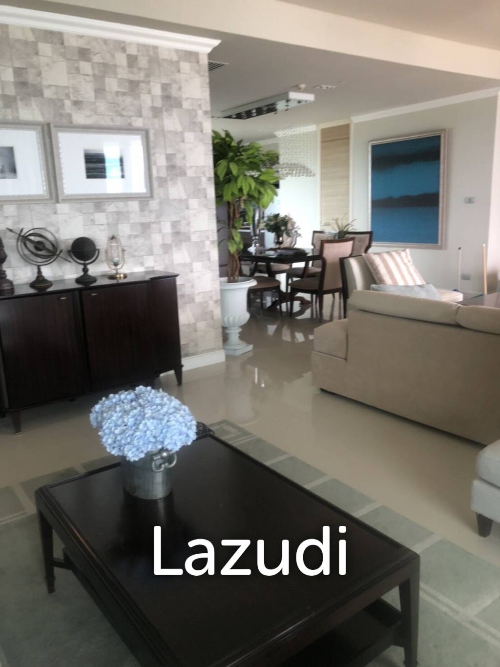 3 brs beachfront condo for sale