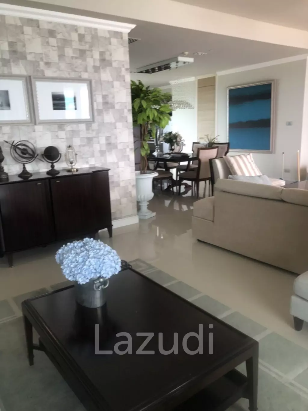 3 brs beachfront condo for sale