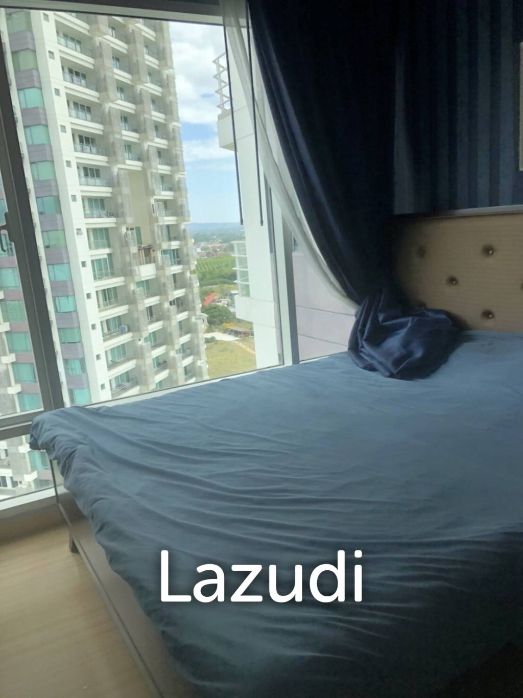 3 brs beachfront condo for sale
