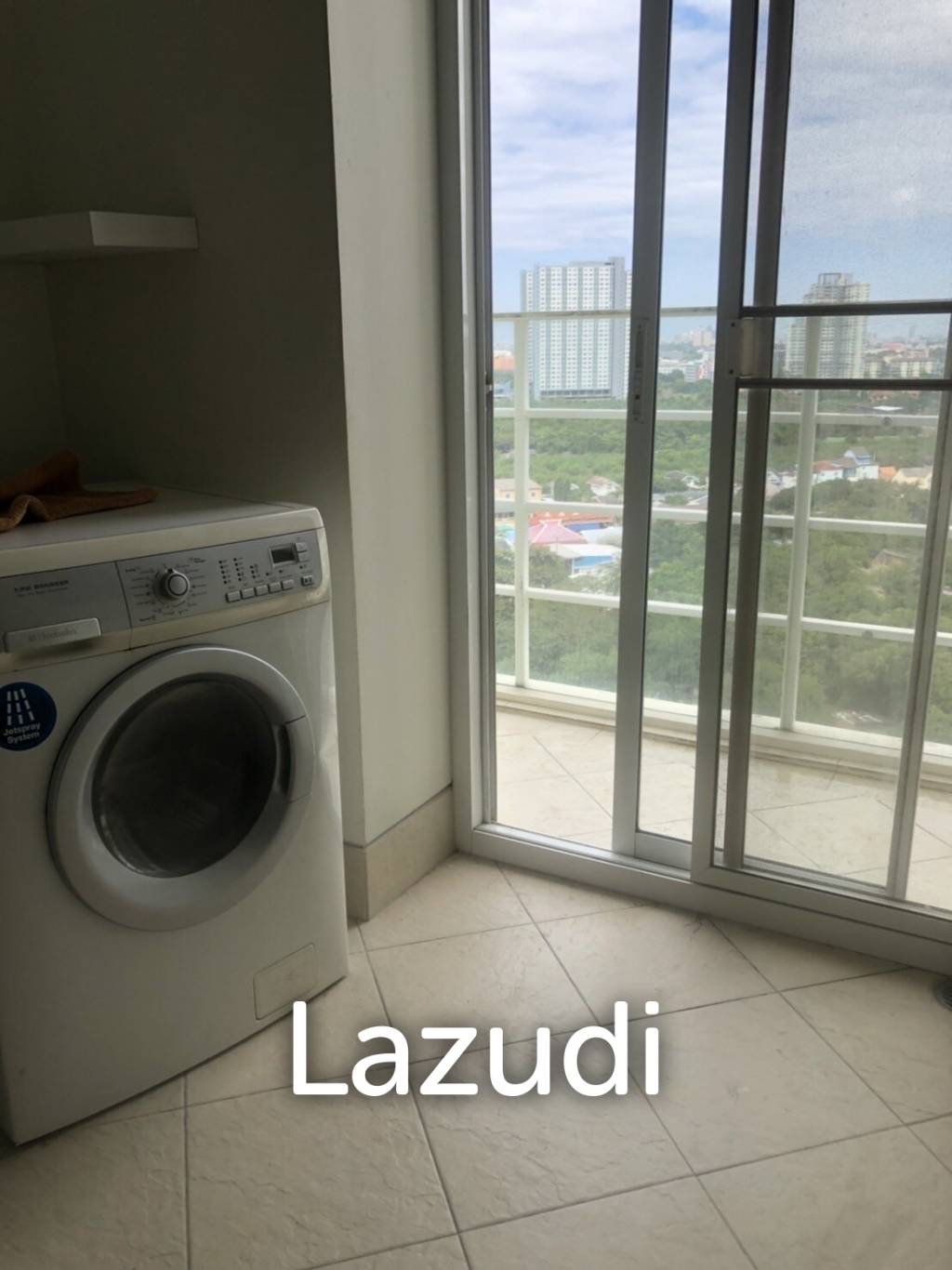 3 brs beachfront condo for sale