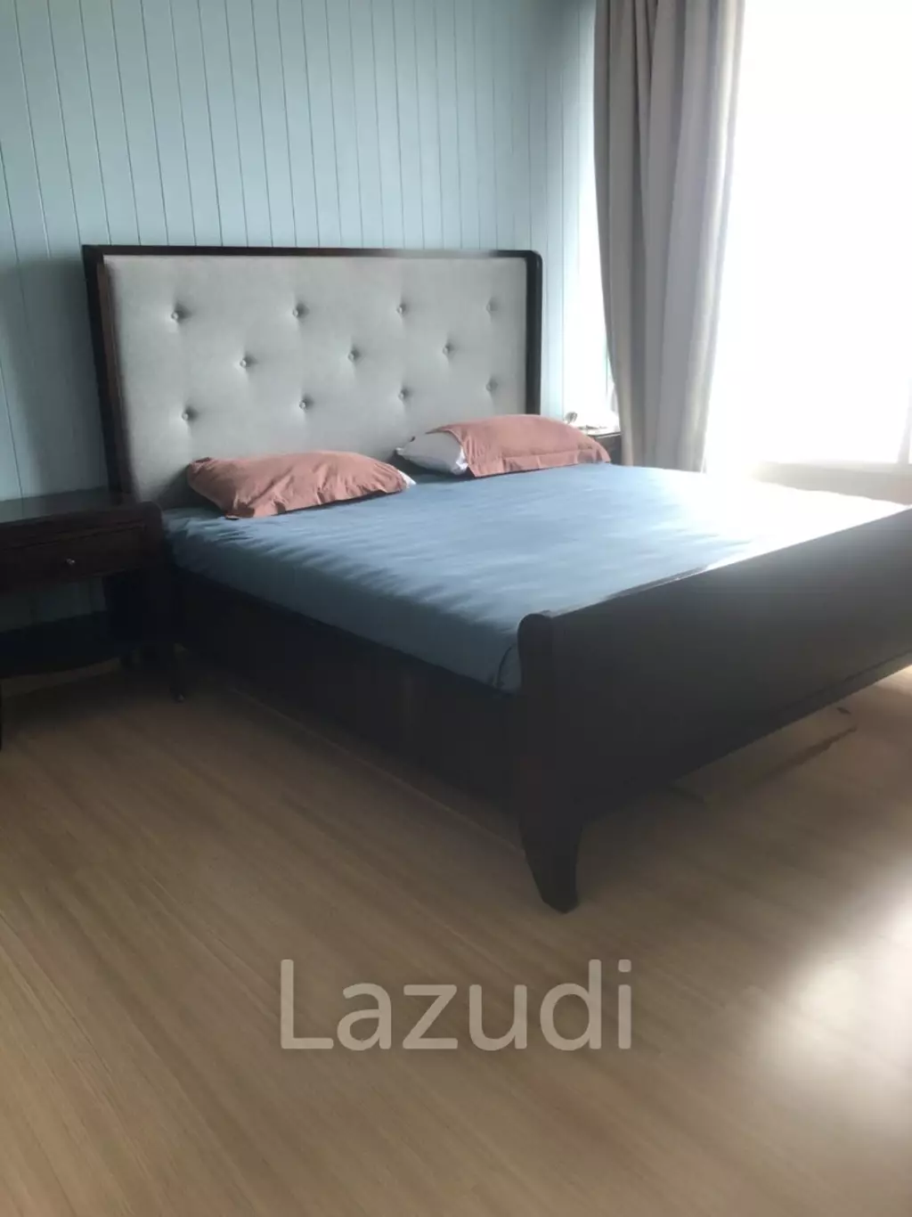 3 brs beachfront condo for sale