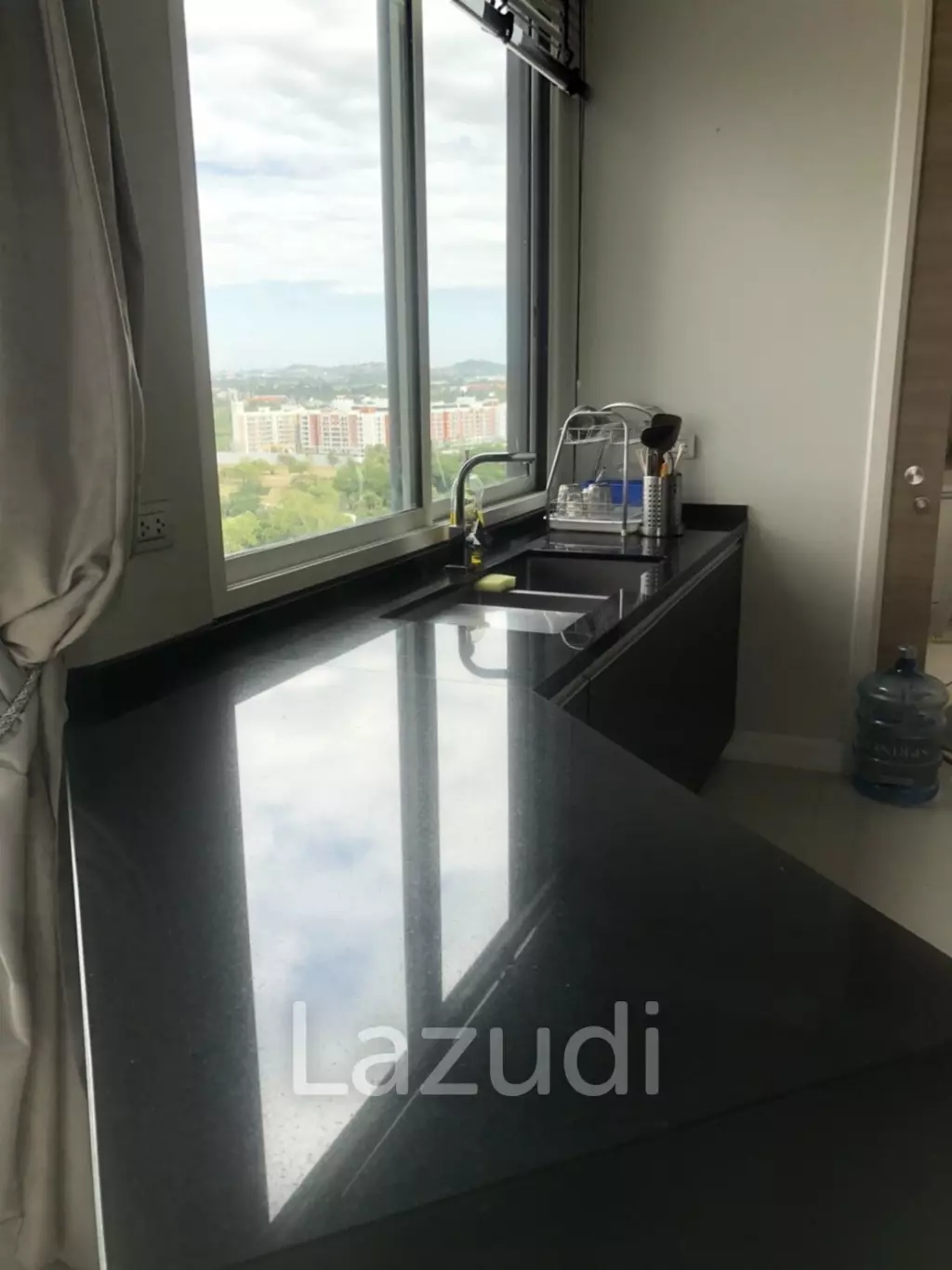 3 brs beachfront condo for sale