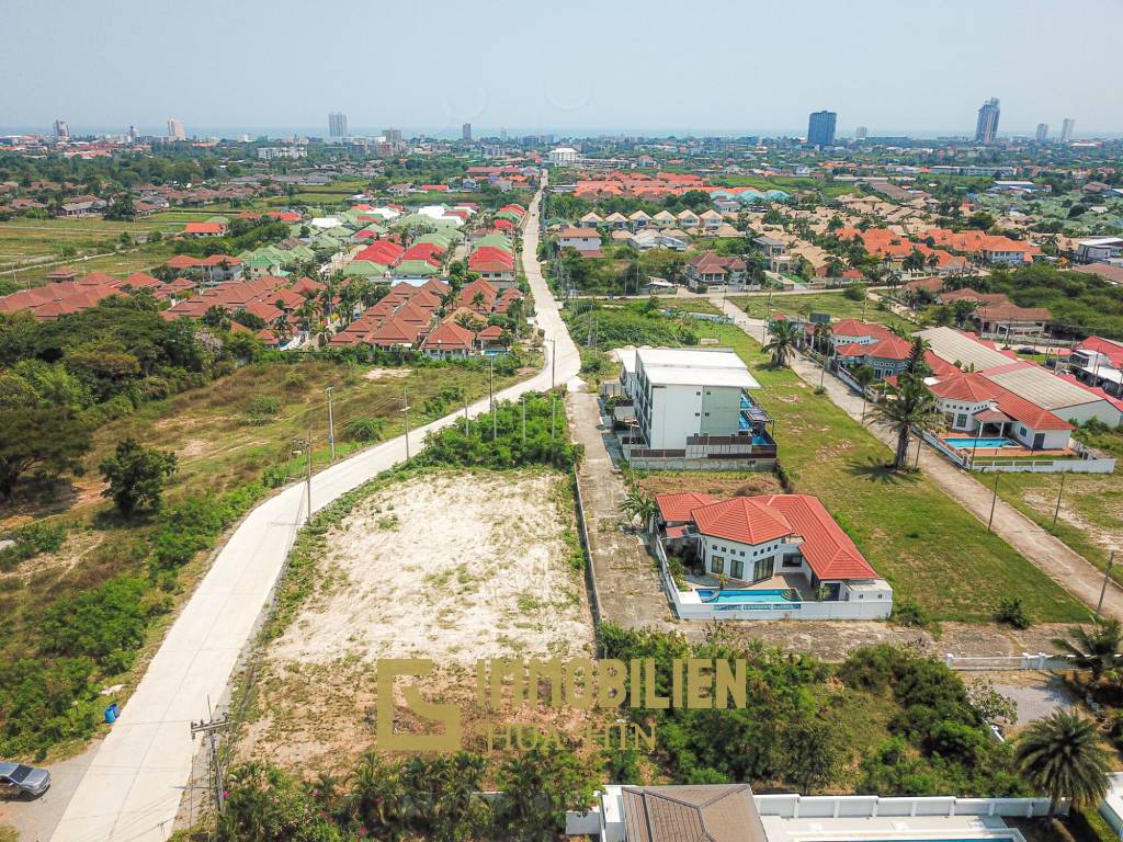 Hillside land for sale in Hua Hin Soi 102