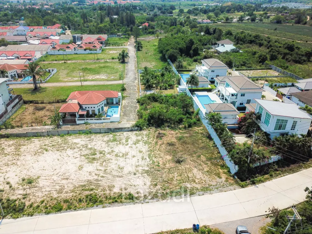 Hillside land for sale in Hua Hin Soi 102