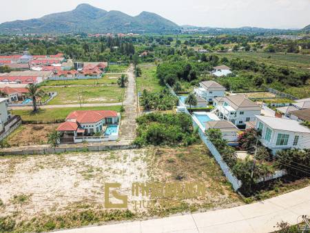 Hillside land for sale in Hua Hin Soi 102