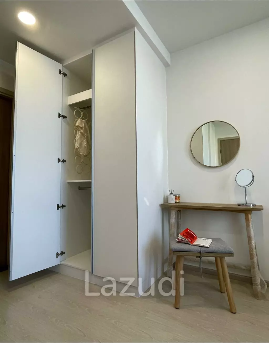 1 Bed 1 Bath 42 Sqm Noble Ambience Sukhumvit 42