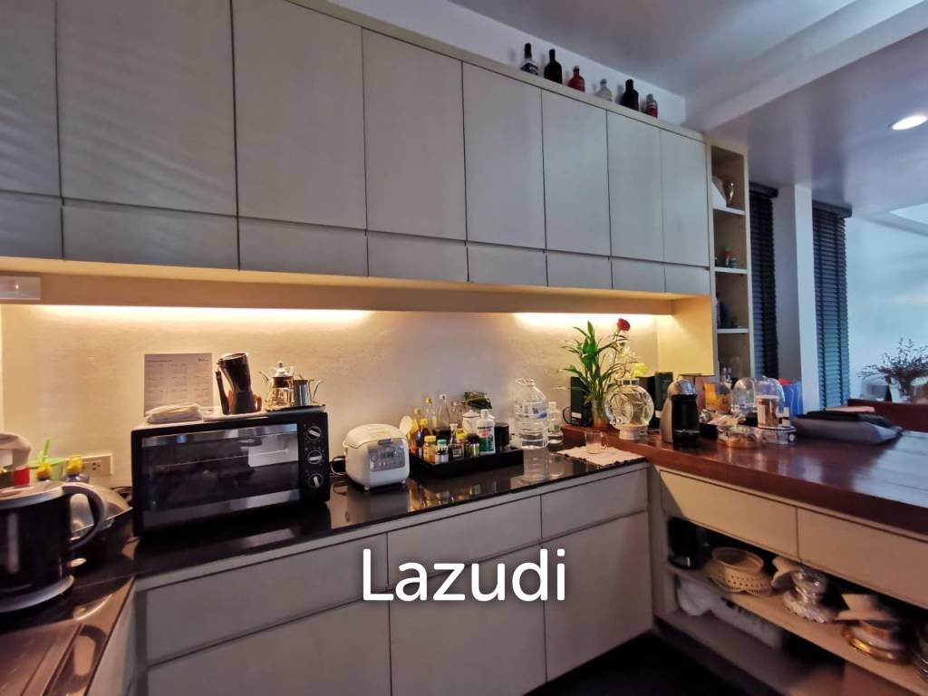Oriental Loft Detached House in Lat Phrao For Sale