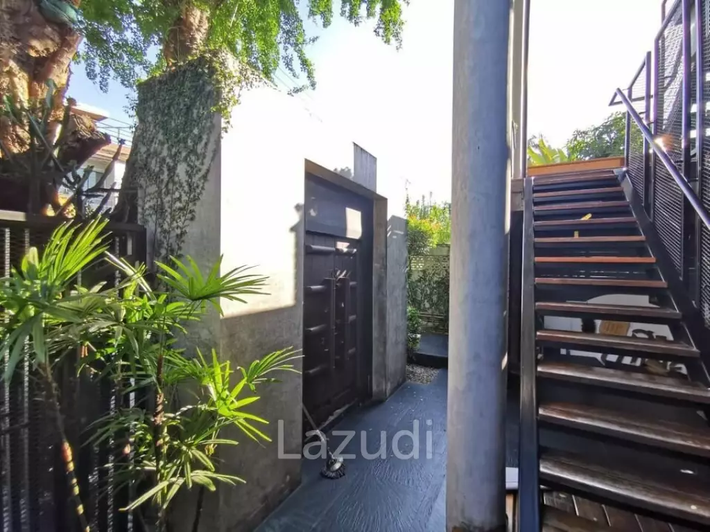 Oriental Loft Detached House in Lat Phrao For Sale