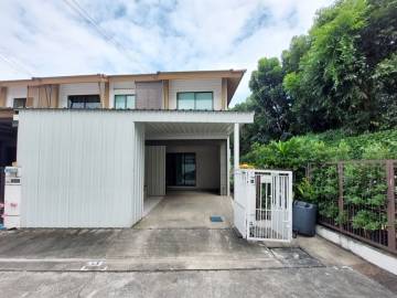 Townhouse for sale in Preuksa Ville 57