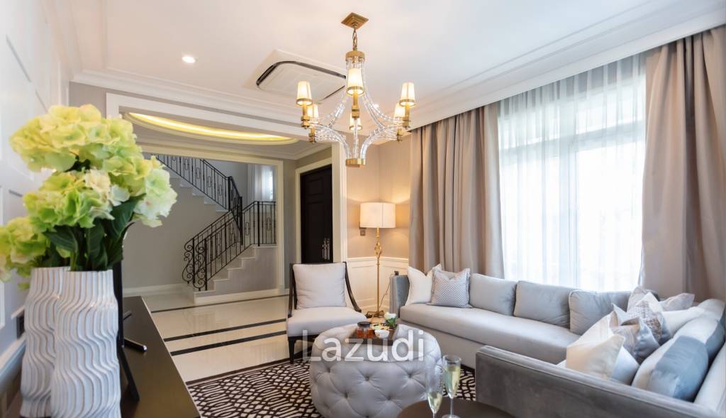 Nantawan Bangna km.7/ 4 Bedroom 5 Bathroom / 560 sqm For Rent