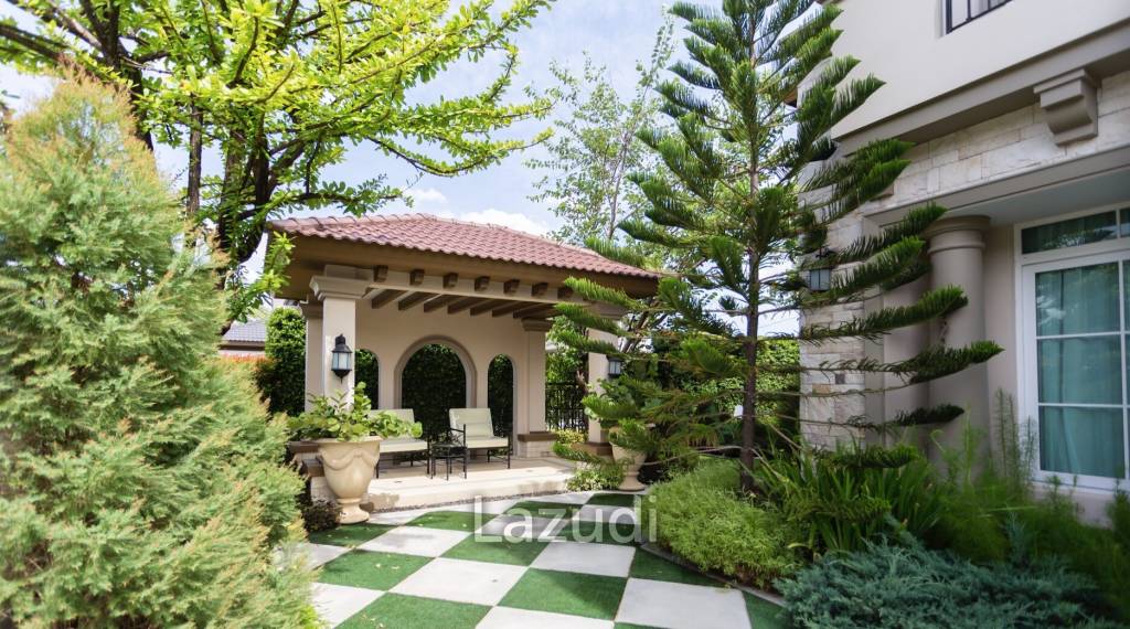 Nantawan Bangna km.7/ 4 Bedroom 5 Bathroom / 560 sqm For Rent