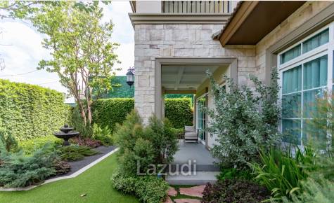 Nantawan Bangna km.7/ 4 Bedroom 5 Bathroom / 560 sqm For Rent