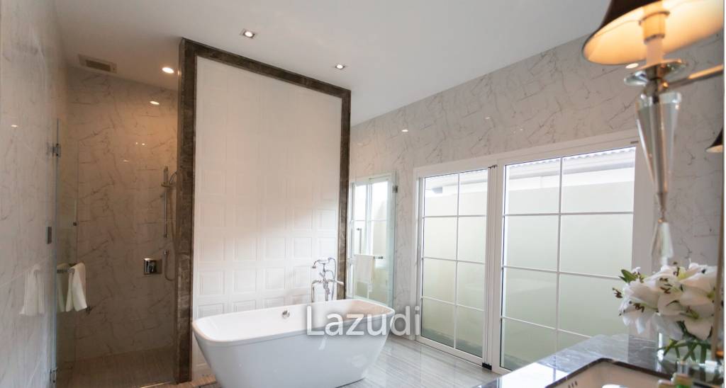 Nantawan Bangna km.7/ 4 Bedroom 5 Bathroom / 560 sqm For Rent