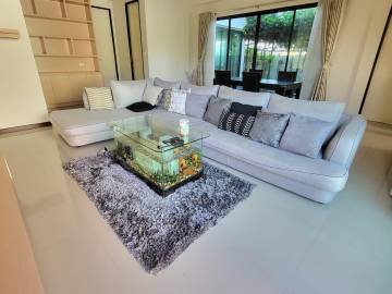 The maple house for sale 3 Br