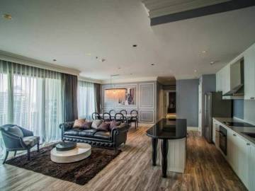 The Emporio Place 3 bedroom condo for sale with a tenant