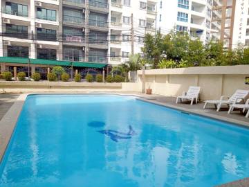 2 Bedrooms Condo for Sale or rent on Pratumnak